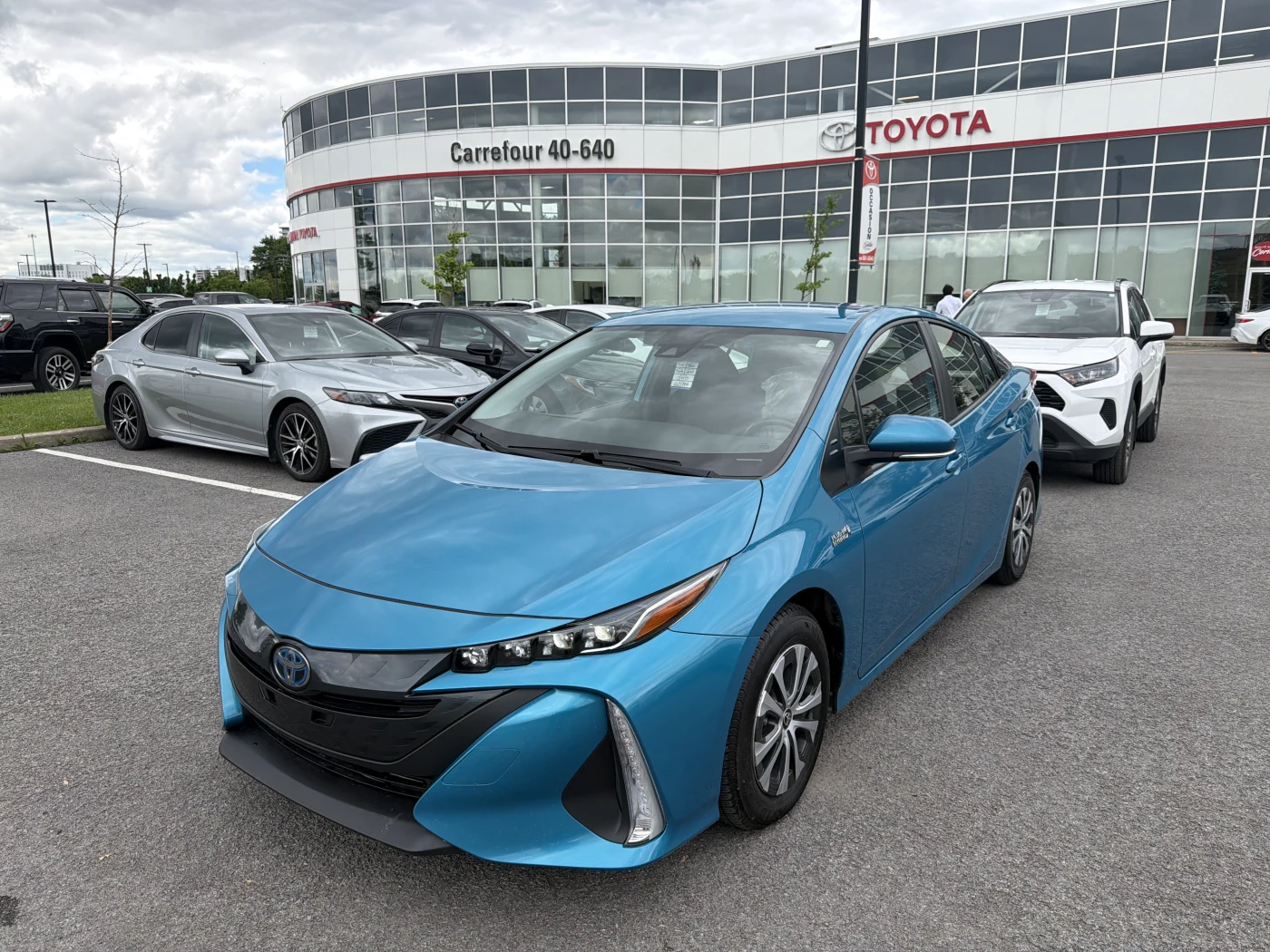 2021 Toyota PRIUS PRIME